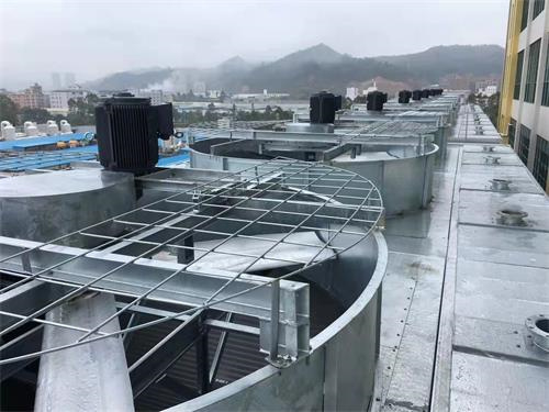 封閉式冷卻塔可分為哪些部分？(湖南性價(jià)比高的封閉式冷卻塔)